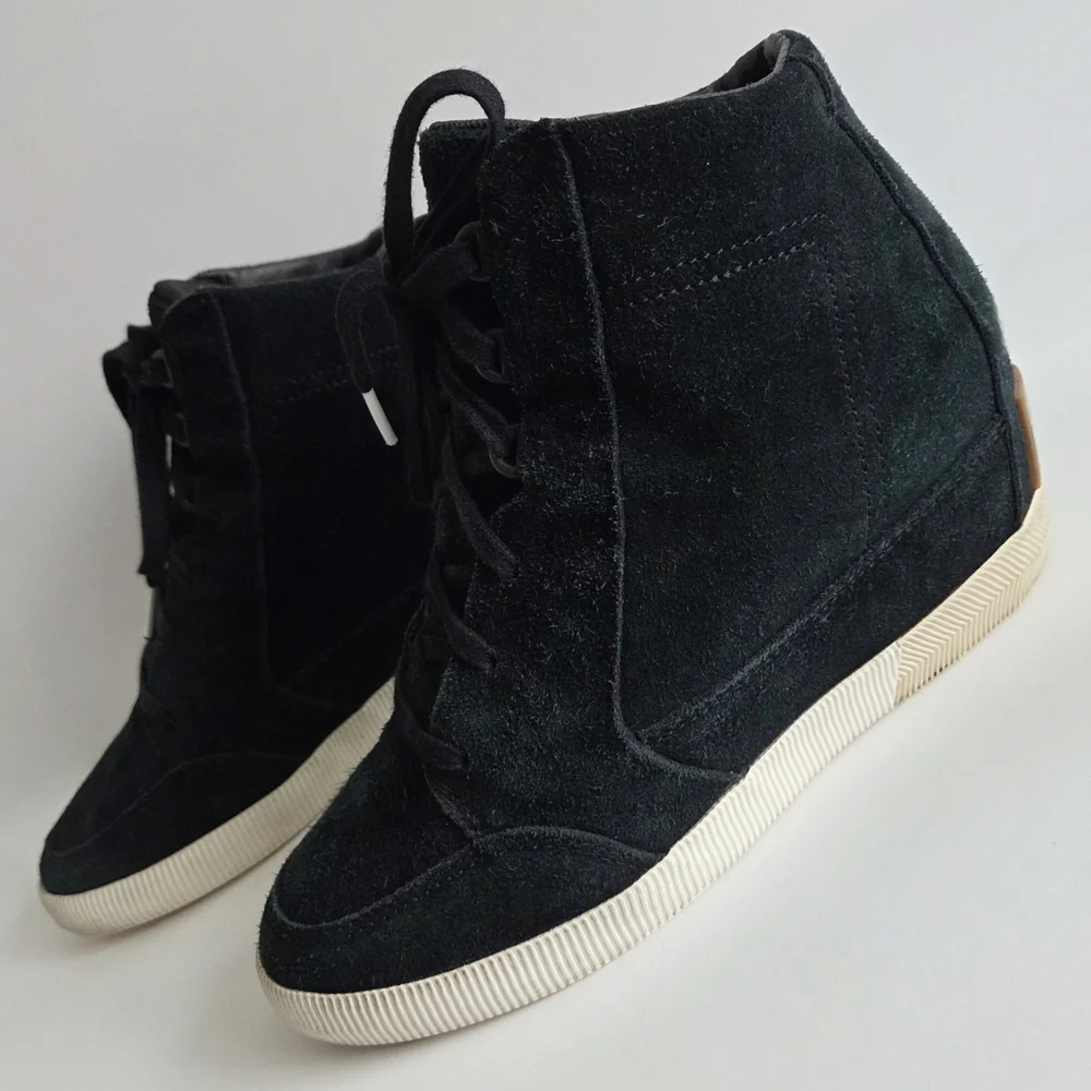 Sorel Out N About Suede Hidden Wedge Sneakers, Size 10
